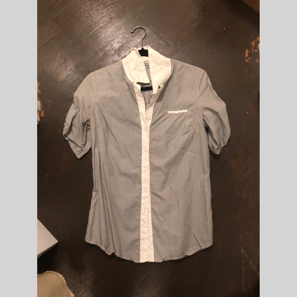 James Perse Tops - James perse short sleeve collared shirt James Perse Tops - James perse short sleeve collared shirt